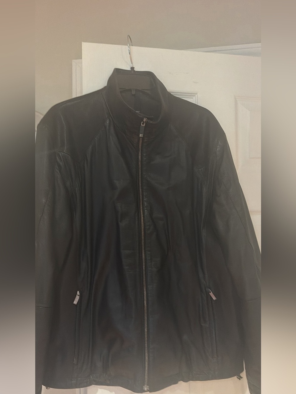 Men's Black Leather Zip-Up Jacket